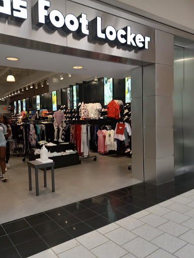 Shopping Mall «Dover Mall», reviews and photos, 1365 N Dupont Hwy, Dover, DE 19901, USA