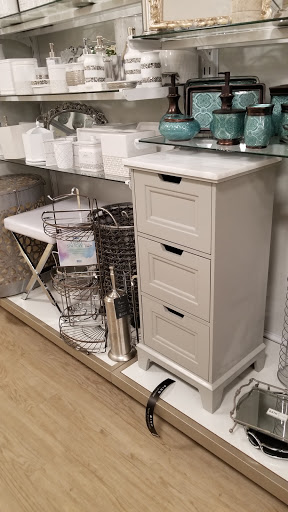 Department Store «HomeGoods», reviews and photos, 43635 W Oaks Dr, Novi, MI 48377, USA