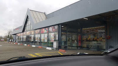 Auchan Supermarché Auneau à Auneau-Bleury-Saint-Symphorien