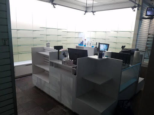 Beauty Supply Store «2nd Street Beauty», reviews and photos, 4910 E 2nd St, Long Beach, CA 90803, USA