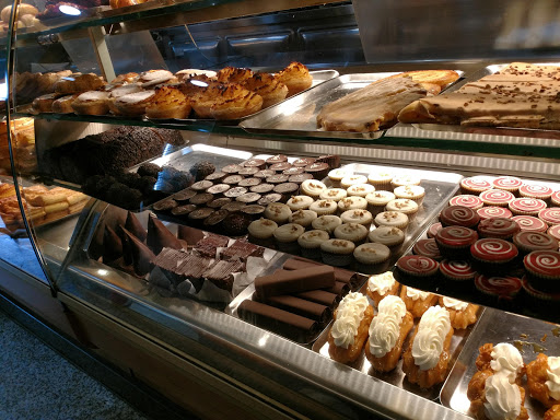 Pastelaria Girassol no Estoril, Lisboa