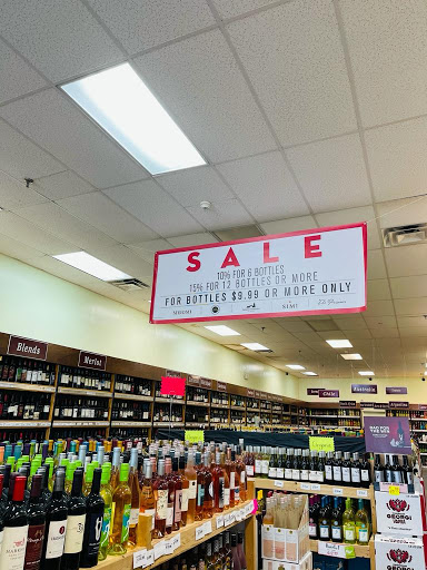 Wine Store «Hempstead Wine and Liquor», reviews and photos, 4037 Hempstead Turnpike, Bethpage, NY 11714, USA