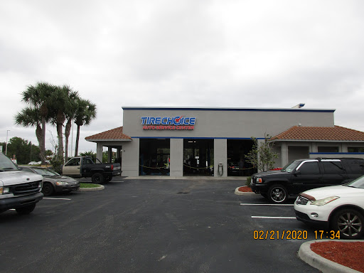 Auto Repair Shop «Rick Johnson Auto & Tire», reviews and photos, 20441 S Tamiami Trail, Estero, FL 33928, USA