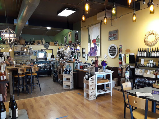 Wine Store «Santiam Wine Co», reviews and photos, 1555 12th St SE, Salem, OR 97302, USA