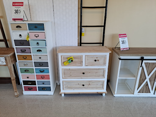 Craft Store «Hobby Lobby», reviews and photos, 655 Fieldstown Rd, Gardendale, AL 35071, USA