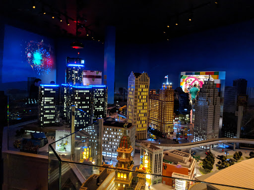 Shopping Mall «Great Lakes Crossing Outlets», reviews and photos, 4000 Baldwin Rd, Auburn Hills, MI 48326, USA