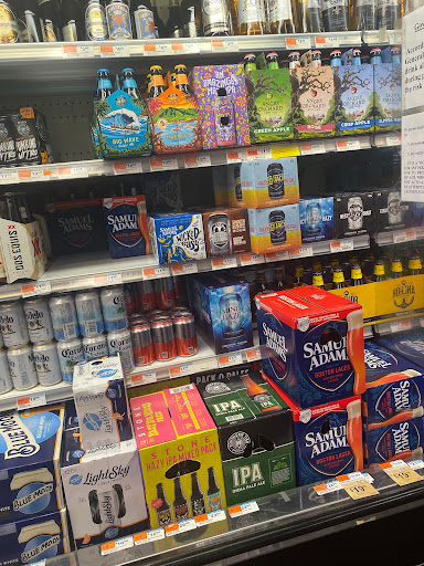 Gourmet Grocery Store «DeCicco Family Markets - Cornwall», reviews and photos, 15 Quaker Ave, Cornwall, NY 12518, USA