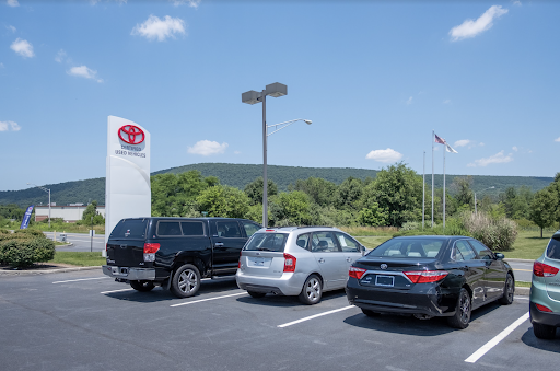 Toyota Dealer «Freedom Toyota», reviews and photos, 41 Industrial Dr, Hamburg, PA 19526, USA