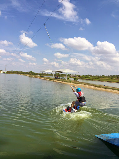 Skateboard Park «Texas Ski Ranch», reviews and photos, 6700 I-35, New Braunfels, TX 78130, USA
