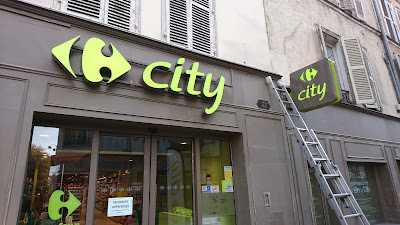 Carrefour City à Troyes