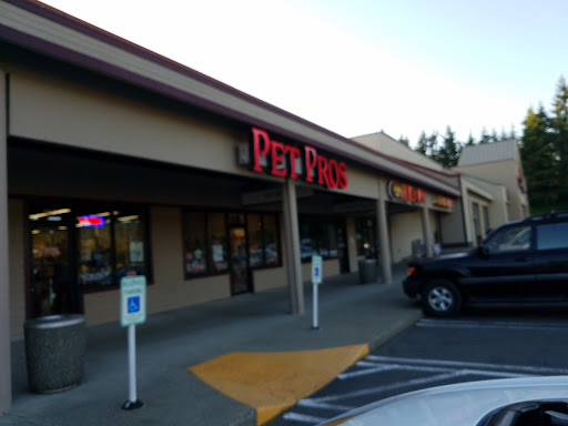 Pet Supply Store «Pet Pros Newcastle», reviews and photos, 6927 Coal Creek Pkwy SE, Newcastle, WA 98059, USA