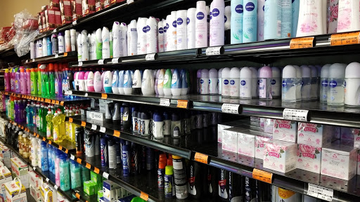 Grocery Store «Malincho Euro Market & Prestige Liquor», reviews and photos, 1475 Lee St, Des Plaines, IL 60018, USA