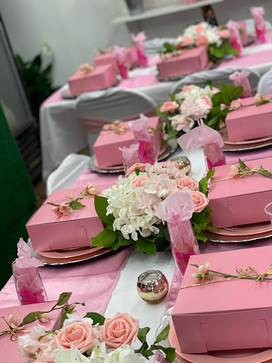 Florist «Roses are Red Flower Boutique», reviews and photos, 9303 S Halsted St, Chicago, IL 60620, USA