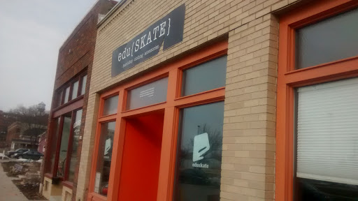 EduSkate Board Shop, 208 12th Ave SE Suite B, Cedar Rapids, IA 52401, USA, 