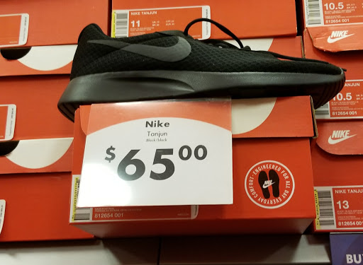 Shoe Store «Shoe Carnival», reviews and photos, 354C Cox Creek Pkwy, Florence, AL 35630, USA