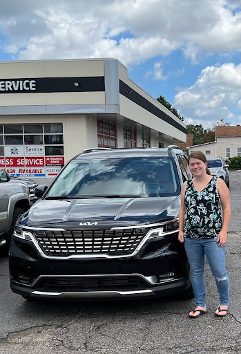 Car Dealer «Spitzer Kia Cleveland», reviews and photos, 3414 Brookpark Rd, Cleveland, OH 44134, USA