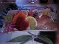 Sashimi du Restaurant japonais Maneki Neko à Sotteville-lès-Rouen - n°2