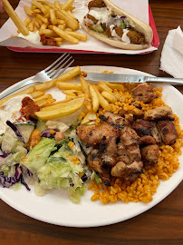 Plats et boissons du Restaurant turc Restaurant Istanbul Grillades Kebab II à Paris - n°3