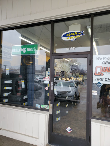 Tire Shop «Goodyear Tire Service Center of Roseville», reviews and photos, 212 Harding Blvd, Roseville, CA 95678, USA