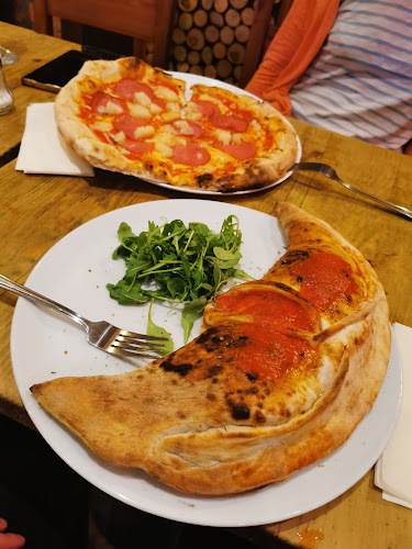 Comments and reviews of Pizzeria Via Roma