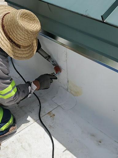 Roofing Contractor «Alpine Roofing Co., Inc.», reviews and photos, 4780 York St, Denver, CO 80216, USA