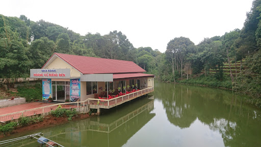 Khu du lịch Hoàng Vũ Măng Đen