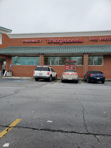 Walgreens, 780 Glynn St N, Fayetteville, GA 30214, USA, 