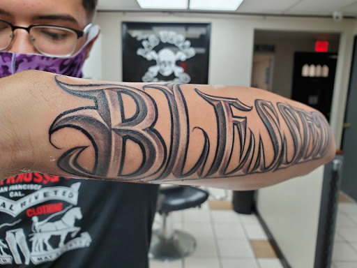 Explore mountain man tattoo ideas, creative tattoo ideas in Tampa, available at Las Vegas Tattoo Co