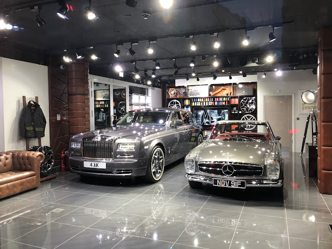 Reviews of Kahn Automobiles in London - Car dealer