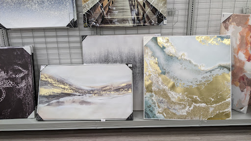 Clothing Store «Burlington Coat Factory», reviews and photos, 275 Main St #4, White Plains, NY 10601, USA