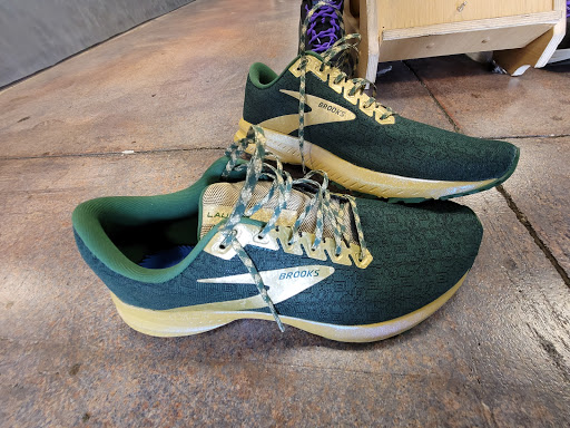 Sporting Goods Store «Fleet Feet Sports Orlando», reviews and photos, 25 W Crystal Lake St, Orlando, FL 32806, USA