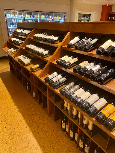 Wine Store «Spiritus Wines», reviews and photos, 220 Asylum St, Hartford, CT 06103, USA