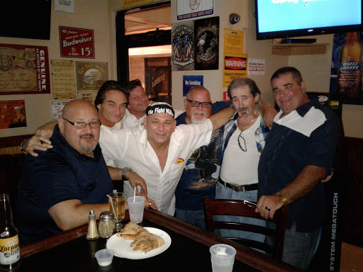 Bowling Alley «Showplace Entertainment Center», reviews and photos, 141 E Service Rd, Staten Island, NY 10314, USA