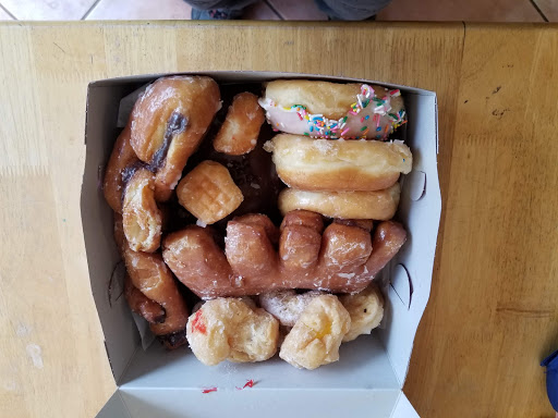 Donut Shop «Donut Delite», reviews and photos, 1464 Madera Rd # A, Simi Valley, CA 93065, USA