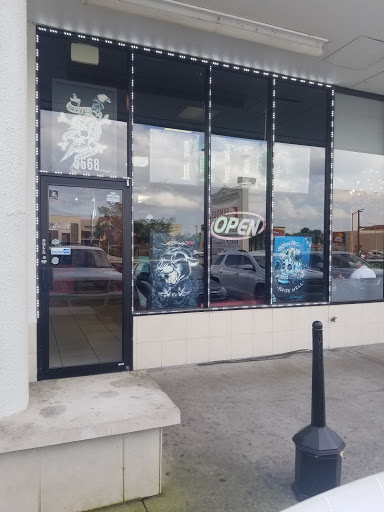 Tattoo Shop «Orlando Tattoo - International Drive», reviews and photos, 5568 International Dr, Orlando, FL 32819, USA