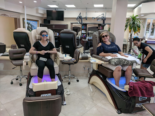 Shopping Mall «Park Pacific Shopping Center», reviews and photos, 1100 Pacific Coast Hwy, Hermosa Beach, CA 90254, USA