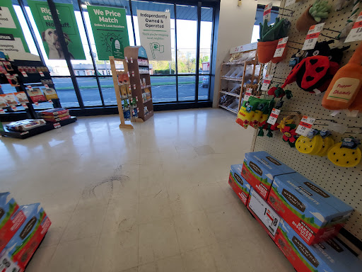 Pet Supply Store «Pet Supplies Plus», reviews and photos, 471 Boston Post Rd, Orange, CT 06477, USA