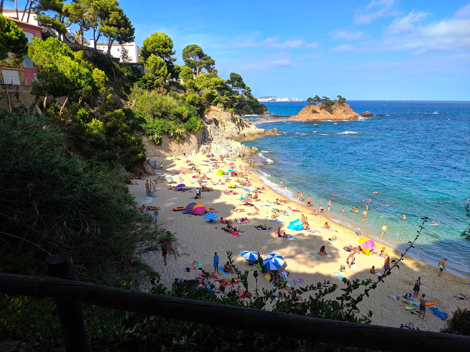 Foto di Cala del Pi con baia piccola