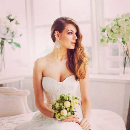 Bridal Shop «Spring Lake Bridal», reviews and photos, 616 E Savidge St B, Spring Lake, MI 49456, USA