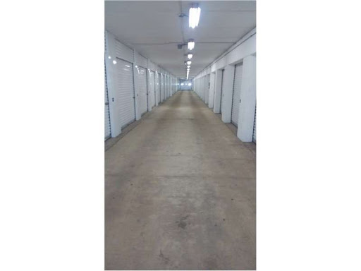 Self-Storage Facility «The Lock Up Self Storage», reviews and photos, 3850 W Devon Ave, Lincolnwood, IL 60712, USA