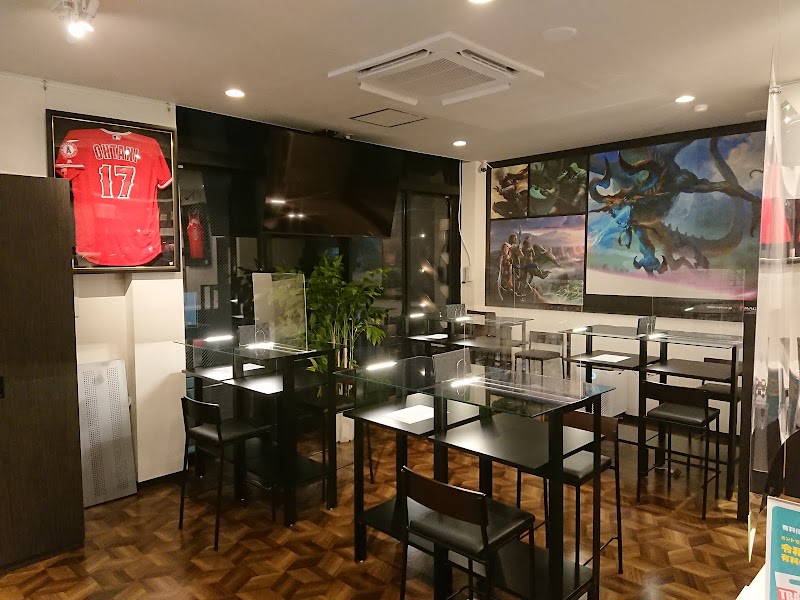 ミント福岡店 MINT FUKUOKA スポーツカード＆カードゲームカフェ