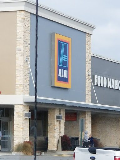 Supermarket «ALDI», reviews and photos, 3640 Mundy Mill Rd #132, Gainesville, GA 30504, USA