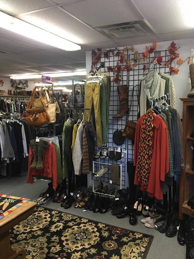 Consignment Shop «The Second Act», reviews and photos, 538 Olympic Ct, Iowa City, IA 52240, USA