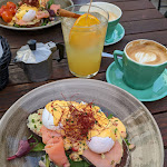 Photo n°1 de l'avis de Franziska.o fait le 23/04/2023 à 11:30 sur le  Madam Anna Ekke à Munich