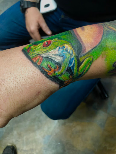 Tattoo Shop «PAS Tattoos», reviews and photos, 1735 E Ohio Pike, Amelia, OH 45102, USA