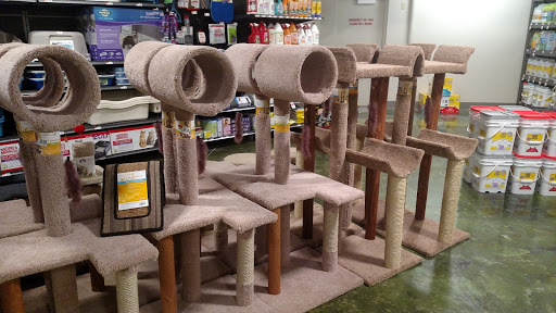 Pet Supply Store «Pet Supplies Plus», reviews and photos, 4500 Arroyo Vista, Livermore, CA 94551, USA