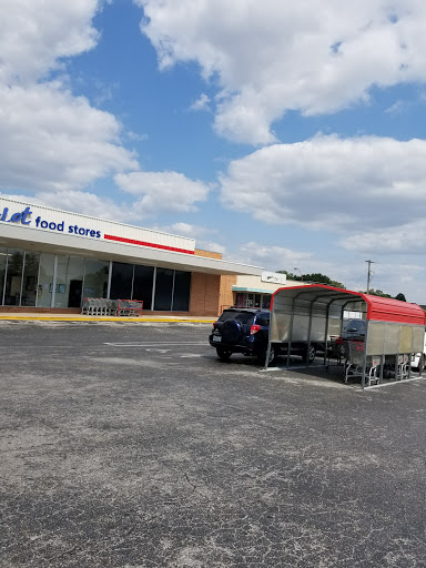 Grocery Store «Save-A-Lot», reviews and photos, 1117 E Commercial St, Springfield, MO 65803, USA