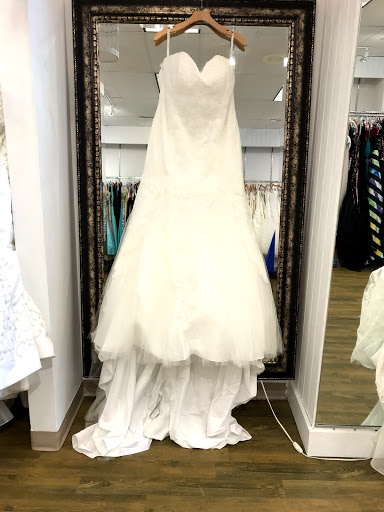 Bridal Shop «Abeille Bridal», reviews and photos, 5685 McWhinney Blvd, Loveland, CO 80538, USA
