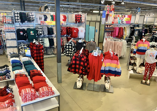 Clothing Store «Old Navy», reviews and photos, 90 Pleasant Valley St, Methuen, MA 01844, USA