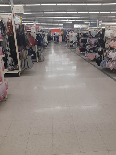 Discount Store «Kmart», reviews and photos, 320 S 25th St, Easton, PA 18042, USA